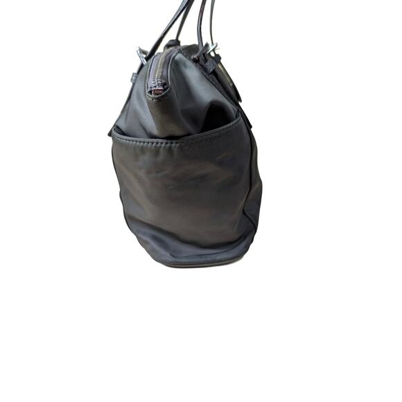 Michael Kors Tote – Graphite Nylon Silver Hardware Everyday Durable Tote185 - Picture 8 of 11